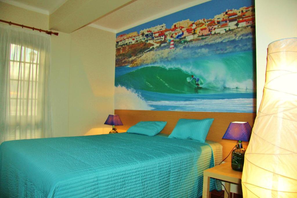 Supertubos Beach Hostel อาโตเกีย ดา บาเลยา ภายนอก รูปภาพ